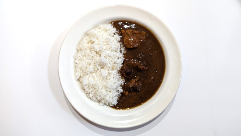 【沖縄ホーメル】美ら島沖縄で作った豚煮込みカレー