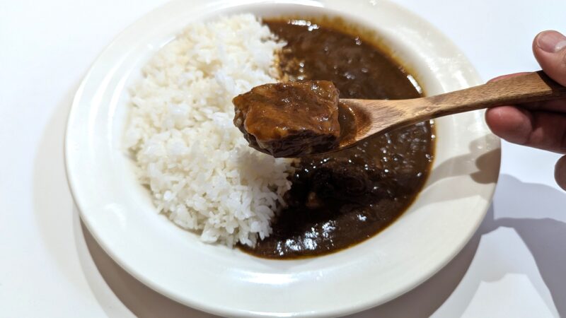 【沖縄ホーメル】美ら島沖縄で作った豚煮込みカレー